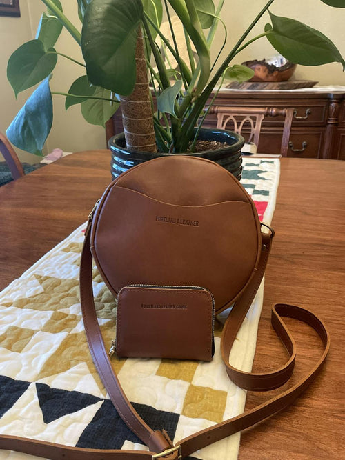 Perfect sized little wallet - customer review photo