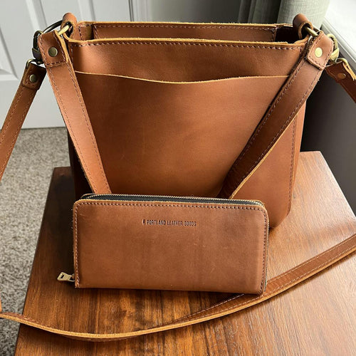 I am enjoying this wallet - customer review photo