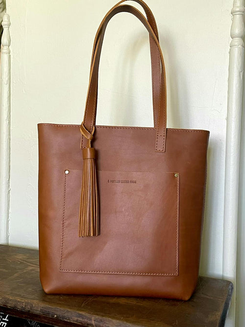 Crossbody Tote with zipper - customer review photo
