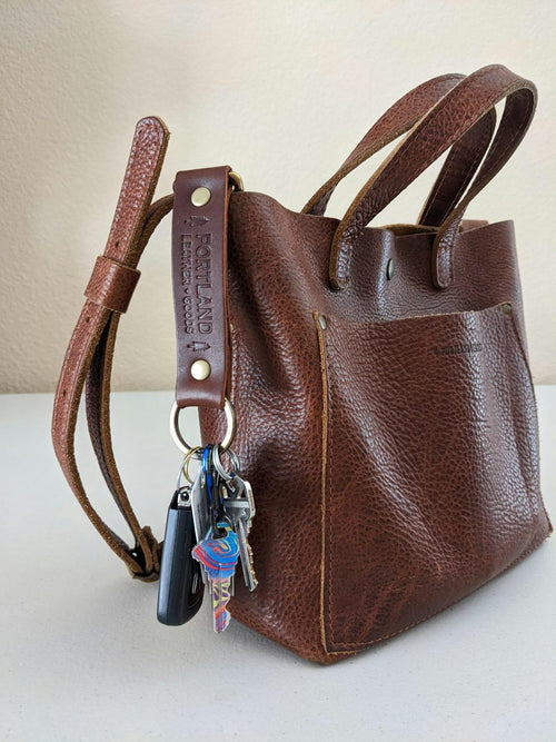 Such a beautiful, functional, and sturdy keychain! - customer review photo