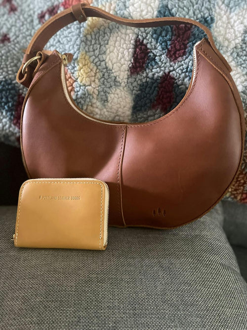Perfect size for my bucket purse and my new Nora! - customer review photo
