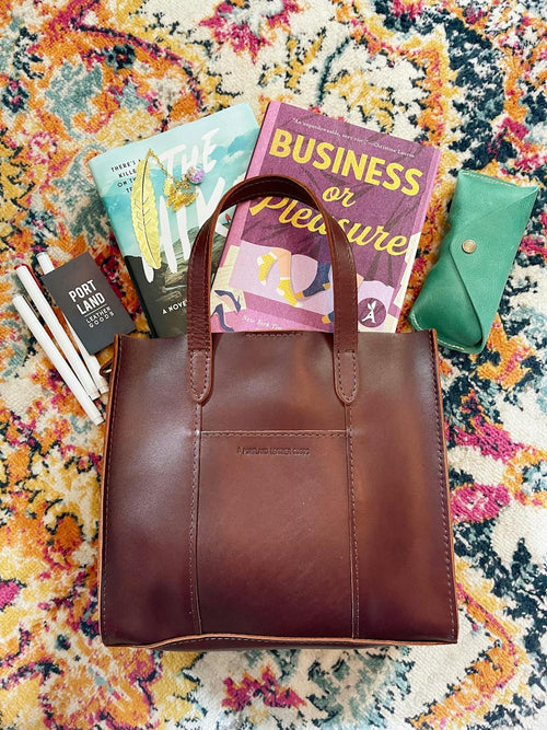 Lola has it all - customer review photo