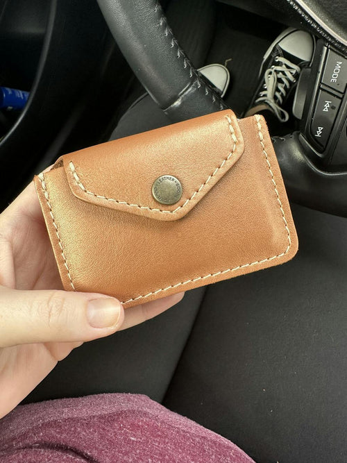 Perfect minimalist wallet! - customer review photo