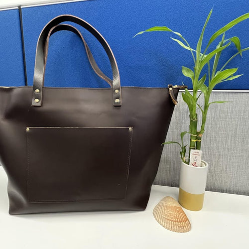 A+! This Grizzly zippered oversized tote is perfect! - customer review photo