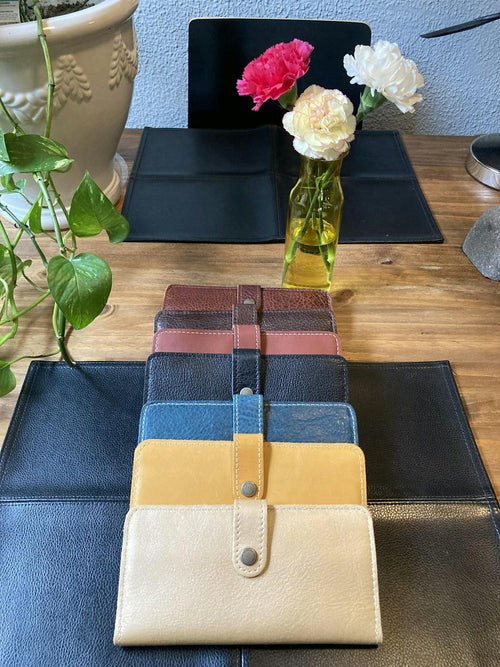 Women’s Bifold wallet - customer review photo
