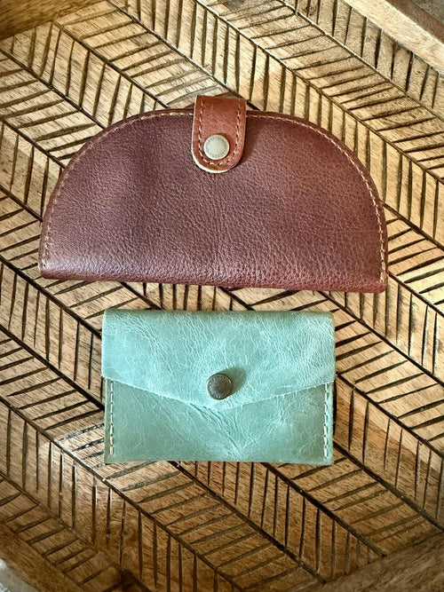 Perfect midsize wallet! - customer review photo