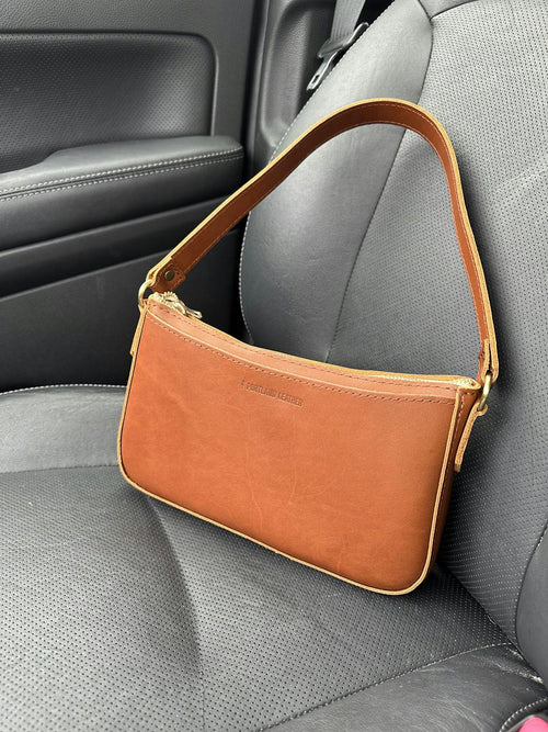 Perfect little shoulder bag!! - customer review photo