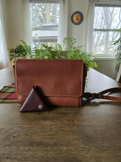 Love 🤎 the Large Metro Bag - customer review photo
