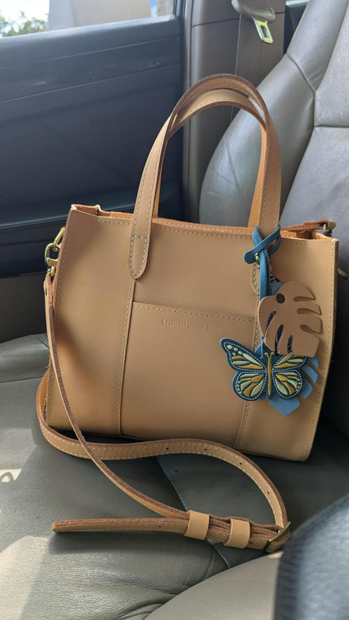 Lola is my favorite bag - customer review photo