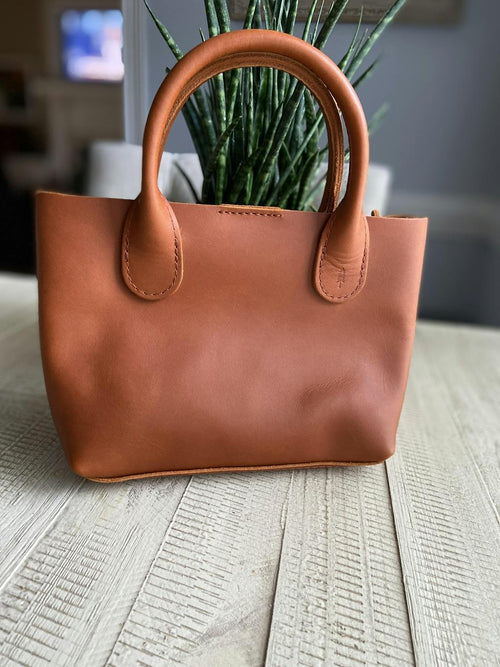 Tuscany Raindrop Crossbody WOWS - customer review photo