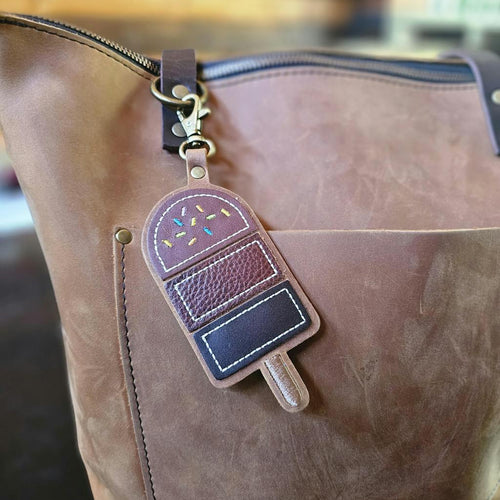 Absolutely love the Popsicle keychain! - customer review photo