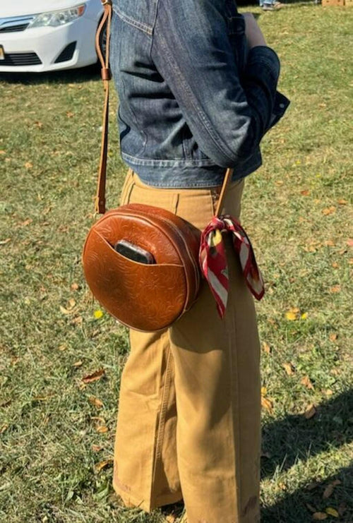 Circle Crossbody - customer review photo