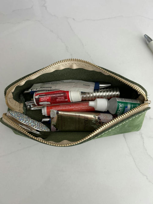 I love this little pouch! - customer review photo