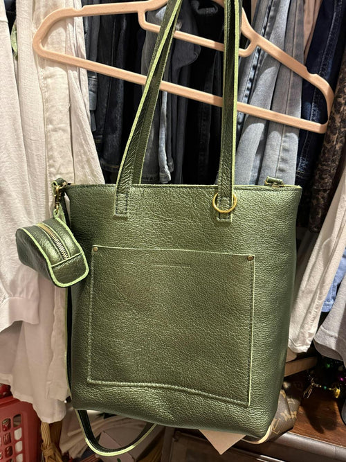 She’s big - customer review photo