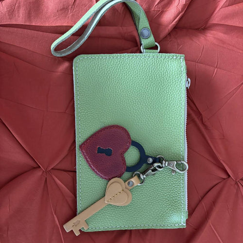 Great wristlet - customer review photo