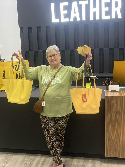 Love the bucket tote - customer review photo