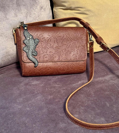 Meadow -Metro Crossbody SO SWEEEEEEEET! Metro Crossbody - customer review photo