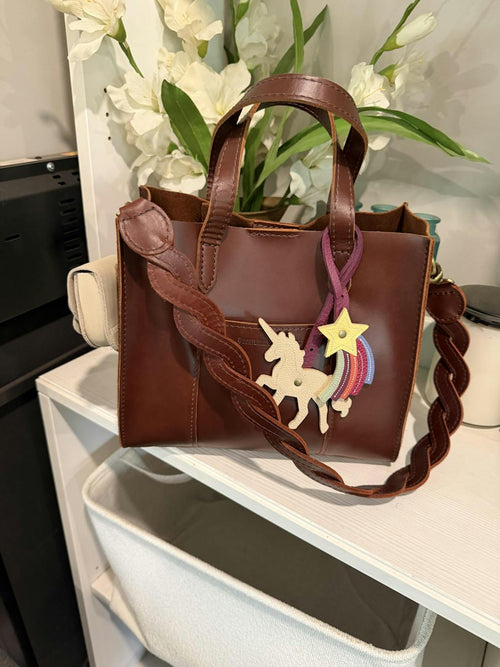 LOVE the Lola! LOVE chocolate brown! This bag is everything - customer review photo