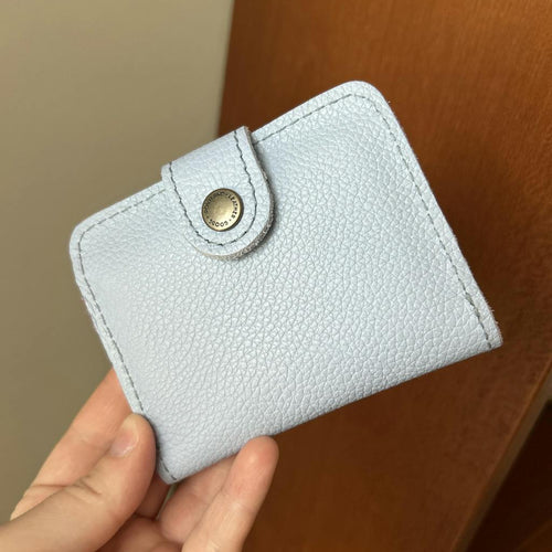 Love the mini bifold for a pop of color - customer review photo