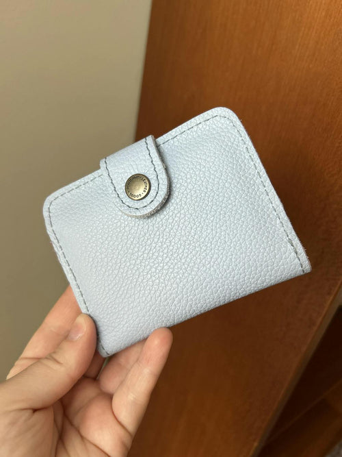 Love the mini bifold for a pop of color - customer review photo