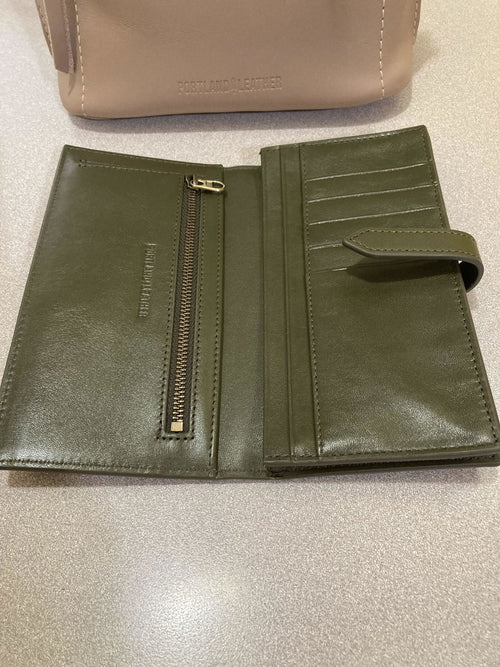 Horizon Bifold in Bay Green - customer review photo