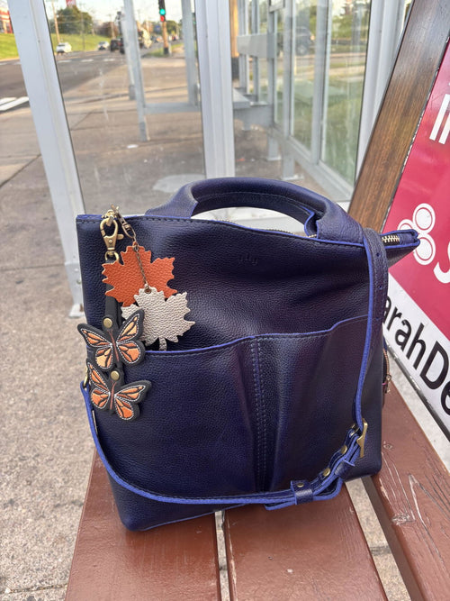 Love the gusseted pockets! - customer review photo