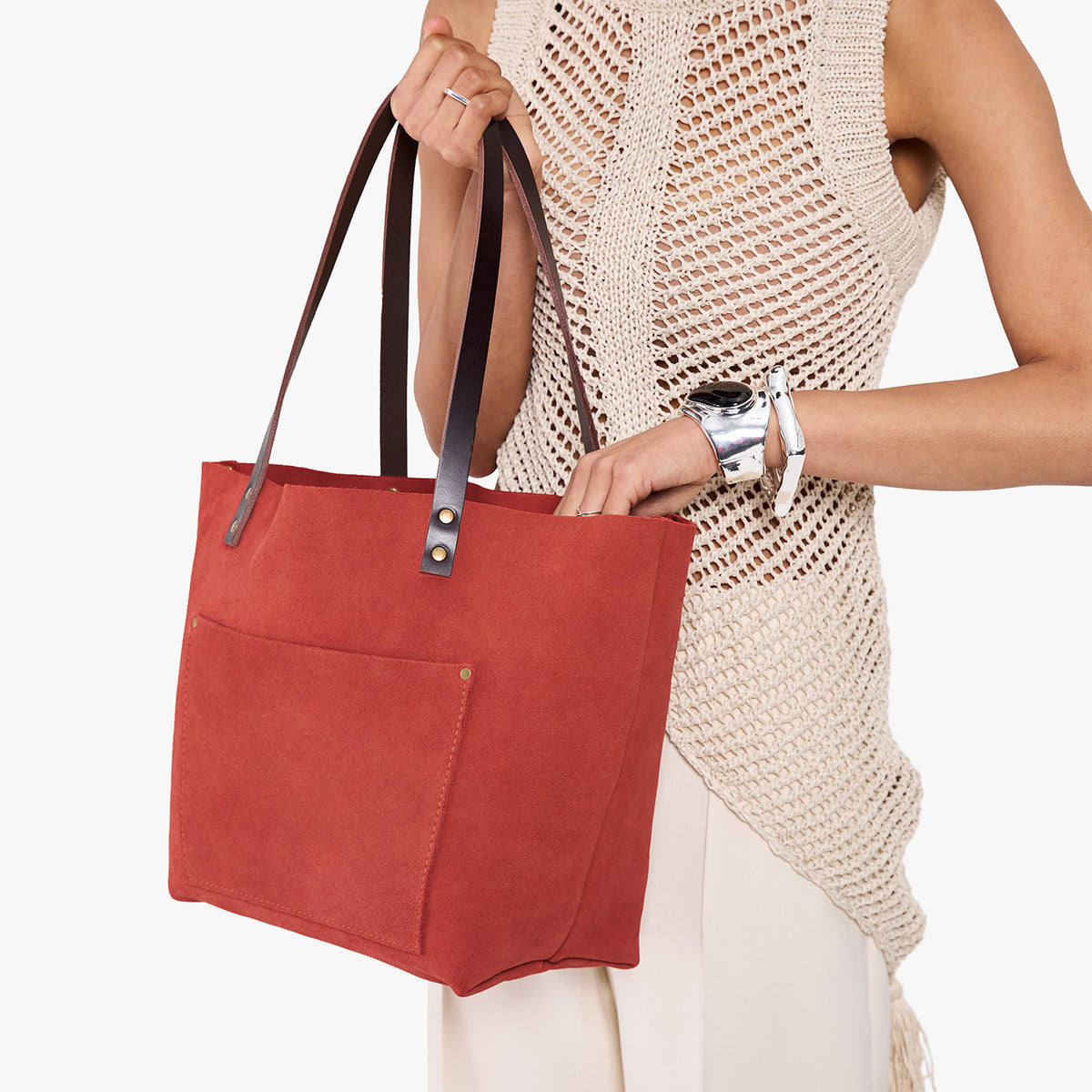 Cinnabar*Classic | Large leather tote bag with sturdy bridle handles and front pocket