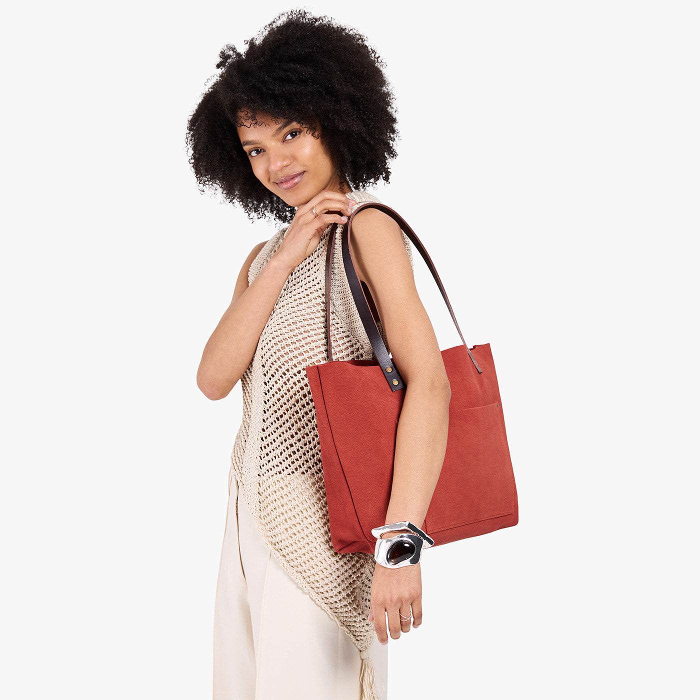 Cinnabar*Classic | Large leather tote bag with sturdy bridle handles and front pocket