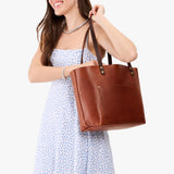 Nutmeg Classic | Large leather tote bag with sturdy bridle handles and front pocket