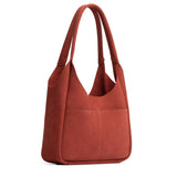 Cinnabar Large | U-shaped, flat-bottomed leather shoulder bag with two outside pockets