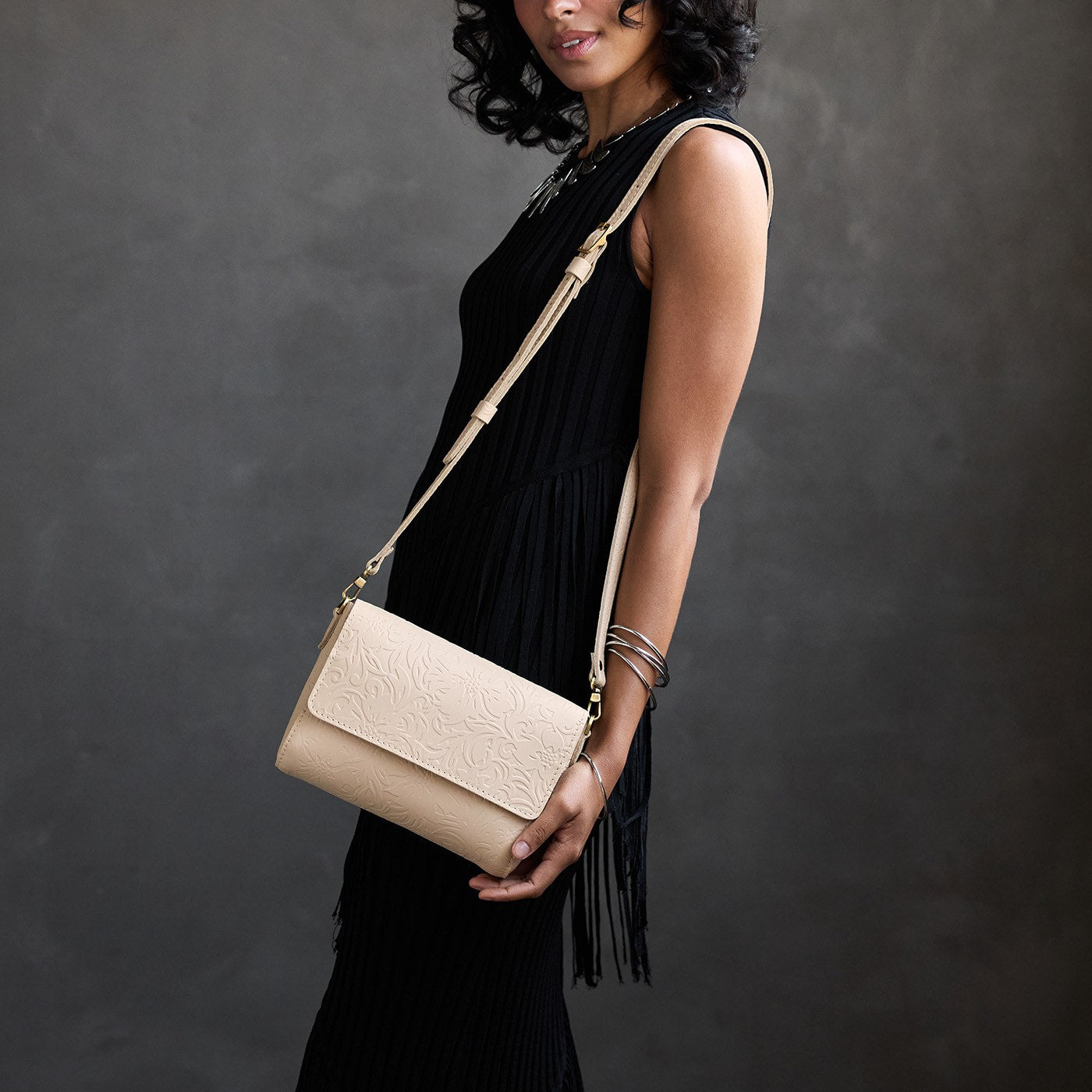 Jasmine | Leather Crossbody Bag with Magnetic Messenger Bag Closure