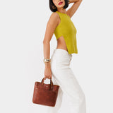 Nutmeg Classic | Crossbody tote bag with snap closure and front pocket