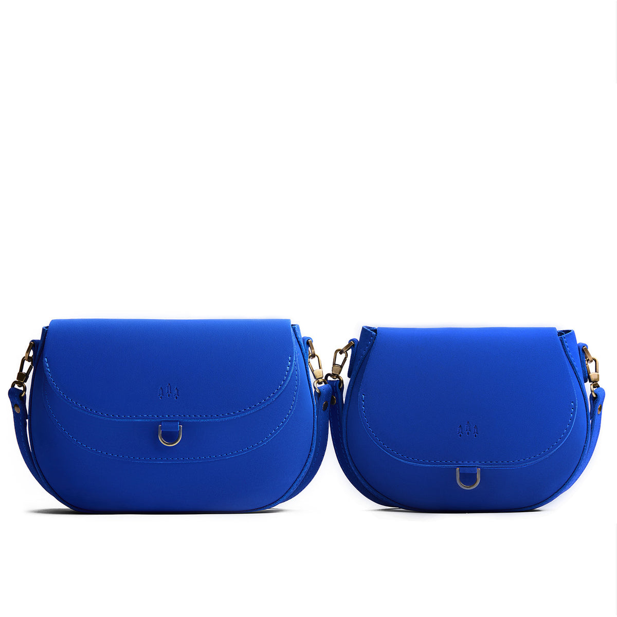 Blue Joy | Size comparison of two leather Crossbodies with a flaps and magnetic closures