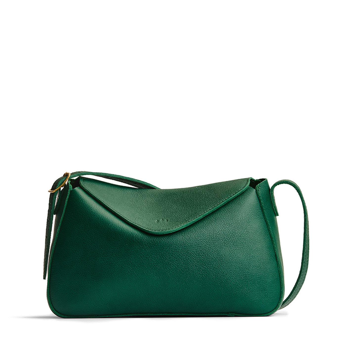 Bacalar*Medium | Leather Crossbody with a flap and magnetic closure