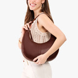 Cognac Large | Crescent shaped shoulder bag with zipper closure and adjustable strap
