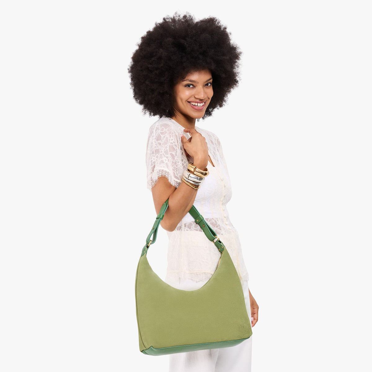 Laurel*Small*Classic | U-shaped shoulder bag with adjustable strap and fringe detail