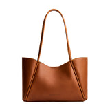 Honey Medium | Wide tote with leather straps and snap closure